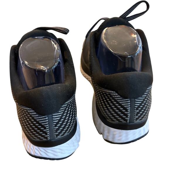 Saucony Guide 13 PWRRUN Running Shoes Sneakers Black Women’s Size 7 - Picture 3 of 7